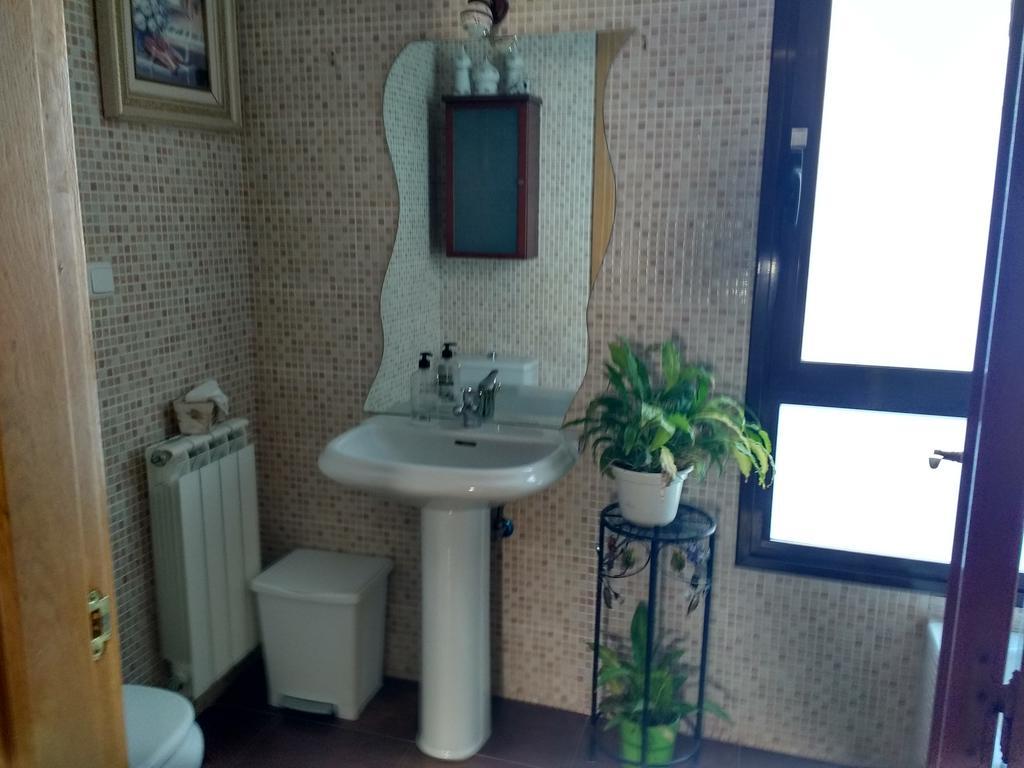Casa Tau Vendégház Larrasoana Kültér fotó